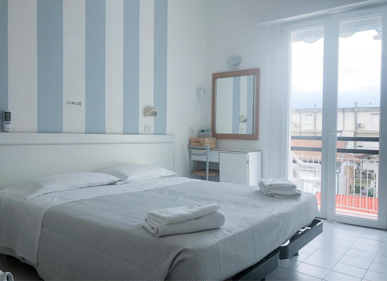 Alba B&B กัตตอลิกา ภายนอก รูปภาพ